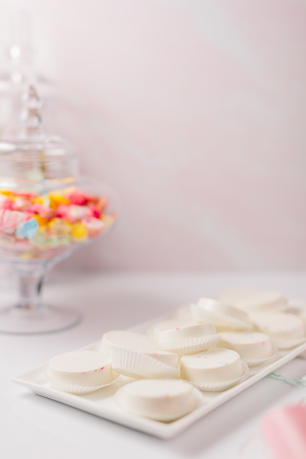 White chocolate covered Oreos